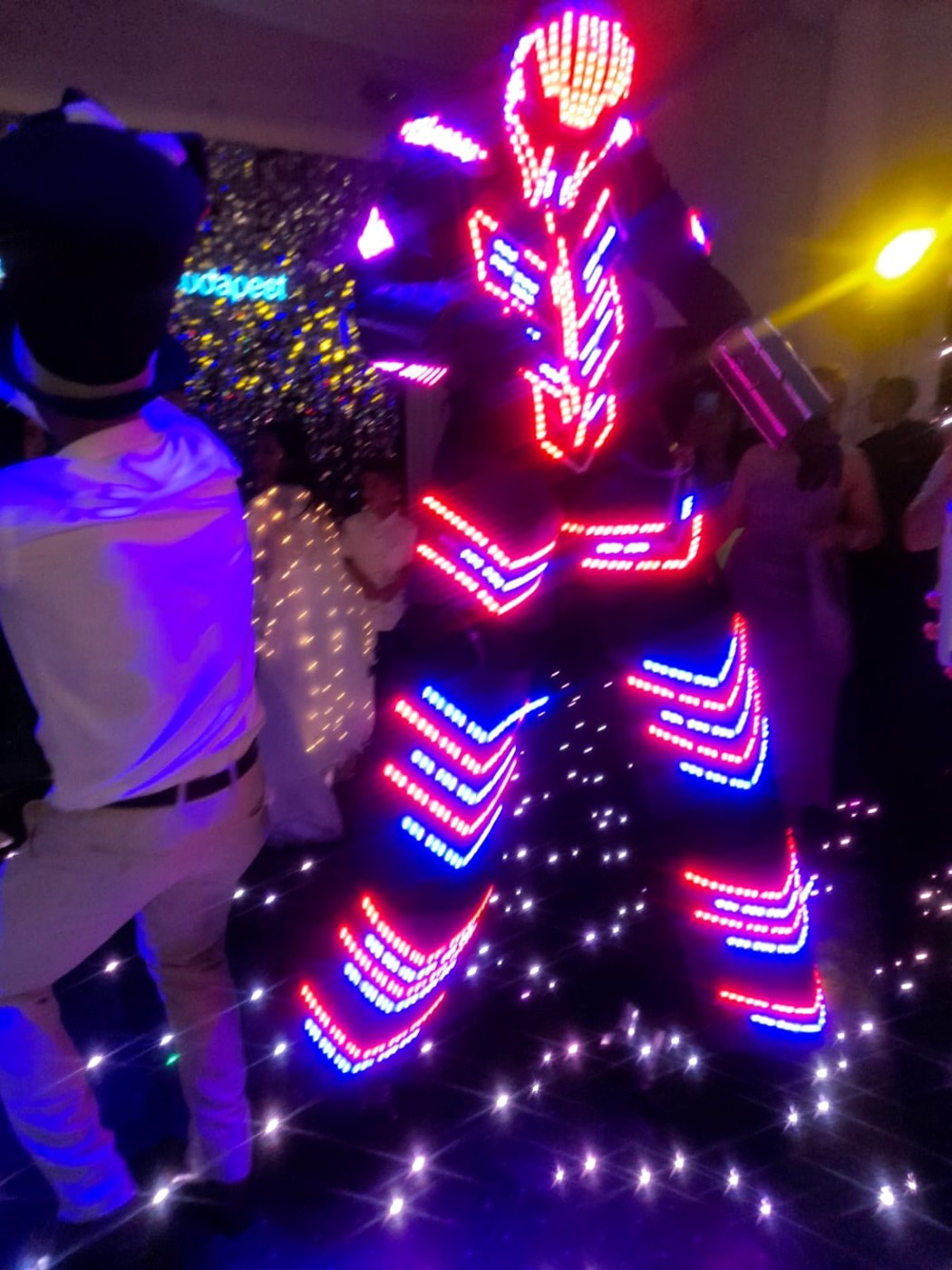 Show con traje LED